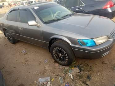 A picture of Toyota camry pencil light for sale Clean body and interior
