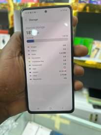 A picture of Galaxy A52