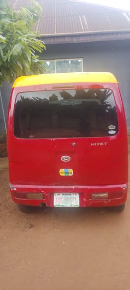 A picture of Sharp automatic transmission hijet mini bus