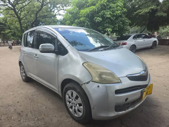 A picture of Toyota Ractis