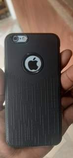 A picture of Bei sawa na bure iPhone 6 chaji asilimia 99 haija