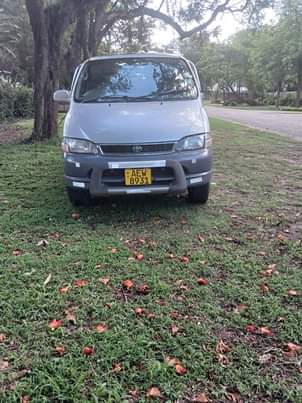used toyota granvia