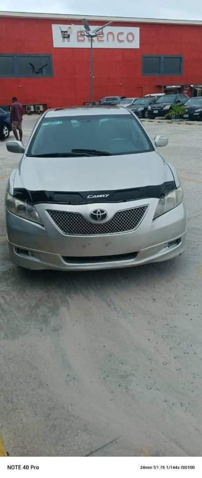 A picture of 2008 Toyota Camry SE