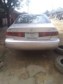 A picture of TOYOTA CAMRY