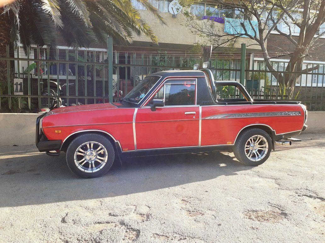 nissan 1400
