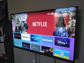 A picture of NAUZA ALITOP SMART TV NCH32