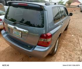 A picture of DISTRESSThis is 3seater 2005 model Highlander with good engine and