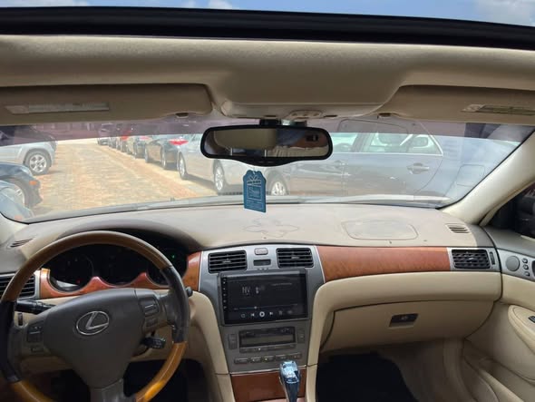 A picture of 2006 Lexus ES330