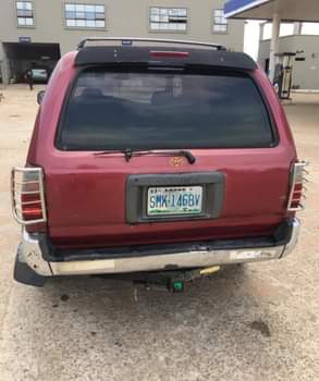 A picture of DANNY YUNG Smarts Auto First Body Toyota 4Runner 02 Sound