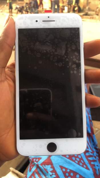 A picture of iPhone 8plus iCloud