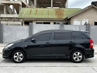 A picture of TOYOTA WISH EFZ