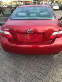 A picture of Toyota Camry 08