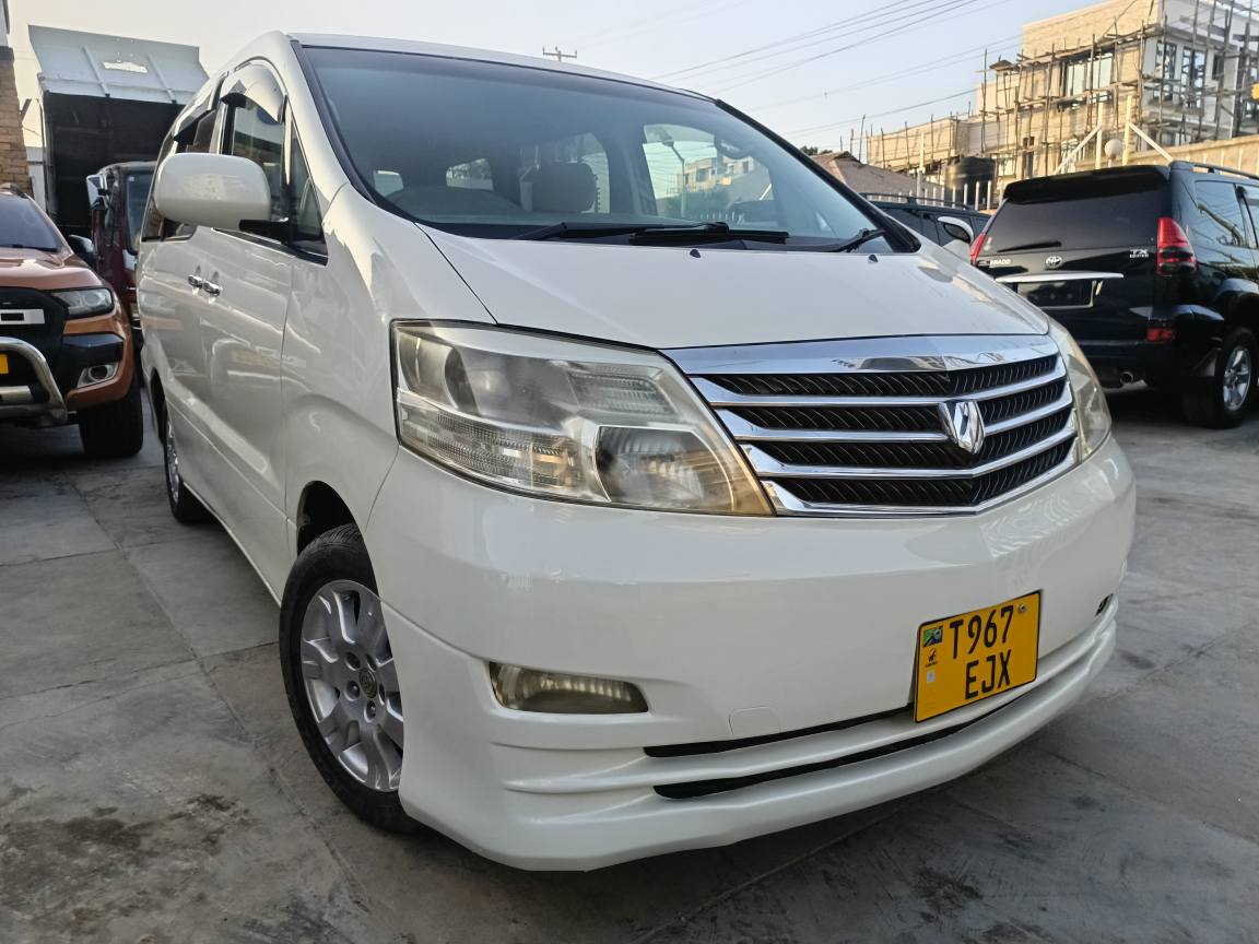 toyota alphard