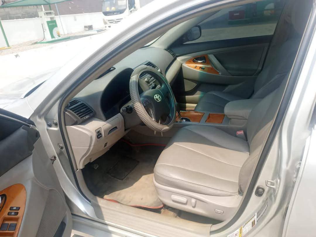 A picture of 2010 Toyota Camry 2010