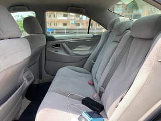 A picture of Super sharp 2010 Nigerian Used Toyota Camry LE First body