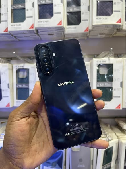A picture of Samsung A36 at 350 000 call on 0753430863