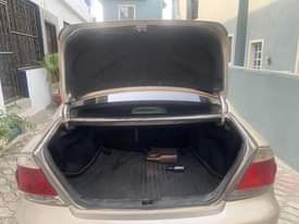 A picture of Toyota Camry 2005 LE