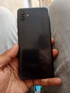 A picture of Samsung A04