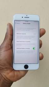 A picture of Clean iphone 7 128GB WIFI only and 100per BH
