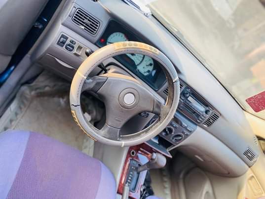 A picture of 2003 Toyota corolla