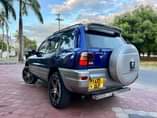 A picture of Toyota Rav 4