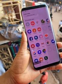 A picture of Samsung galaxy S8