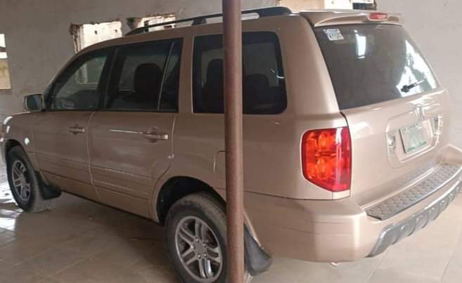 A picture of 2005 Honda Pilot