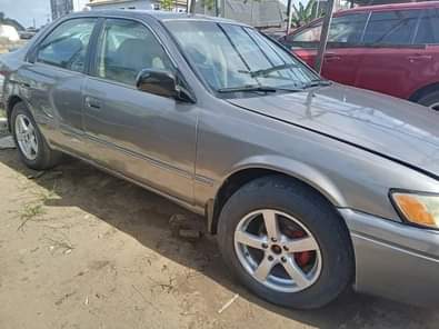 A picture of Toyota Camry aka tiny light Engine gear Location port Harcourt