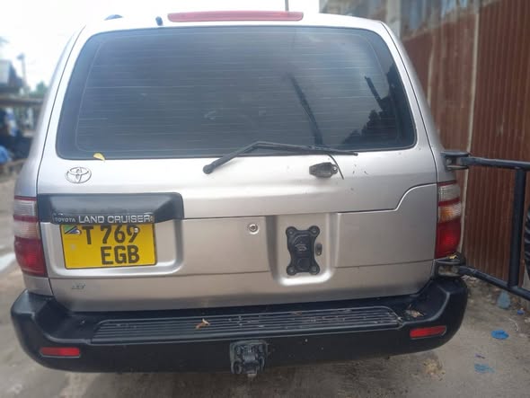 A picture of Toyota Land Cruiser Gx