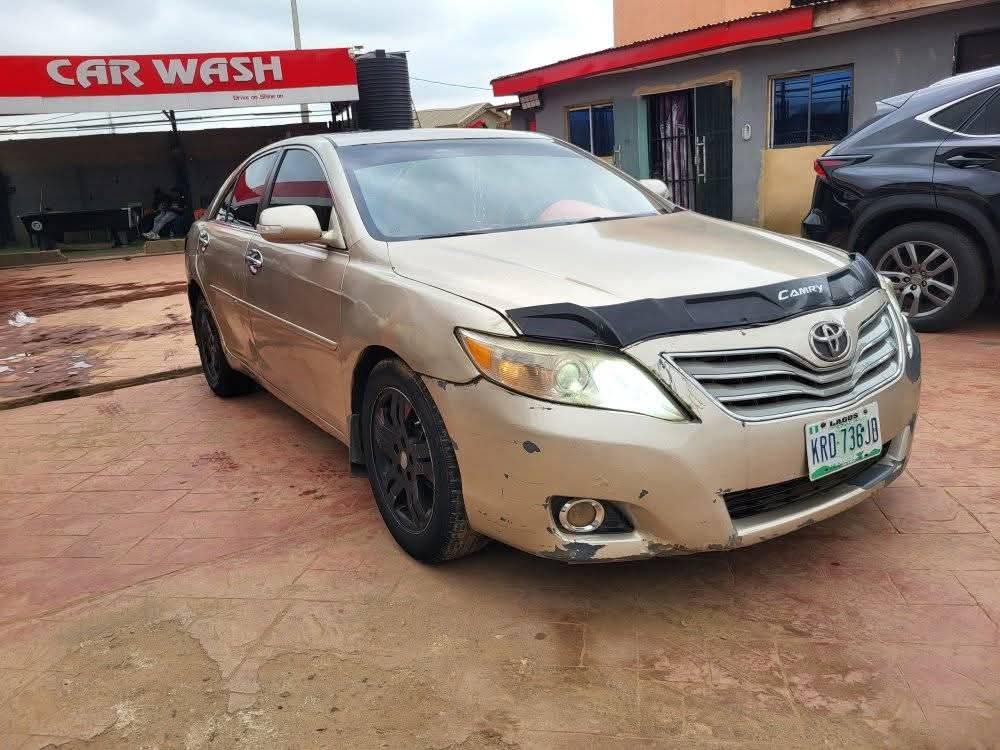 A picture of 2008 Toyota camry