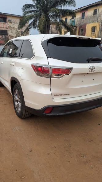 A picture of Toyota Highlander