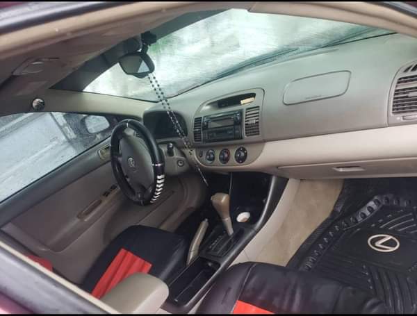 A picture of Toyota Camry Very neat Belgium Grade Na buy and Drive