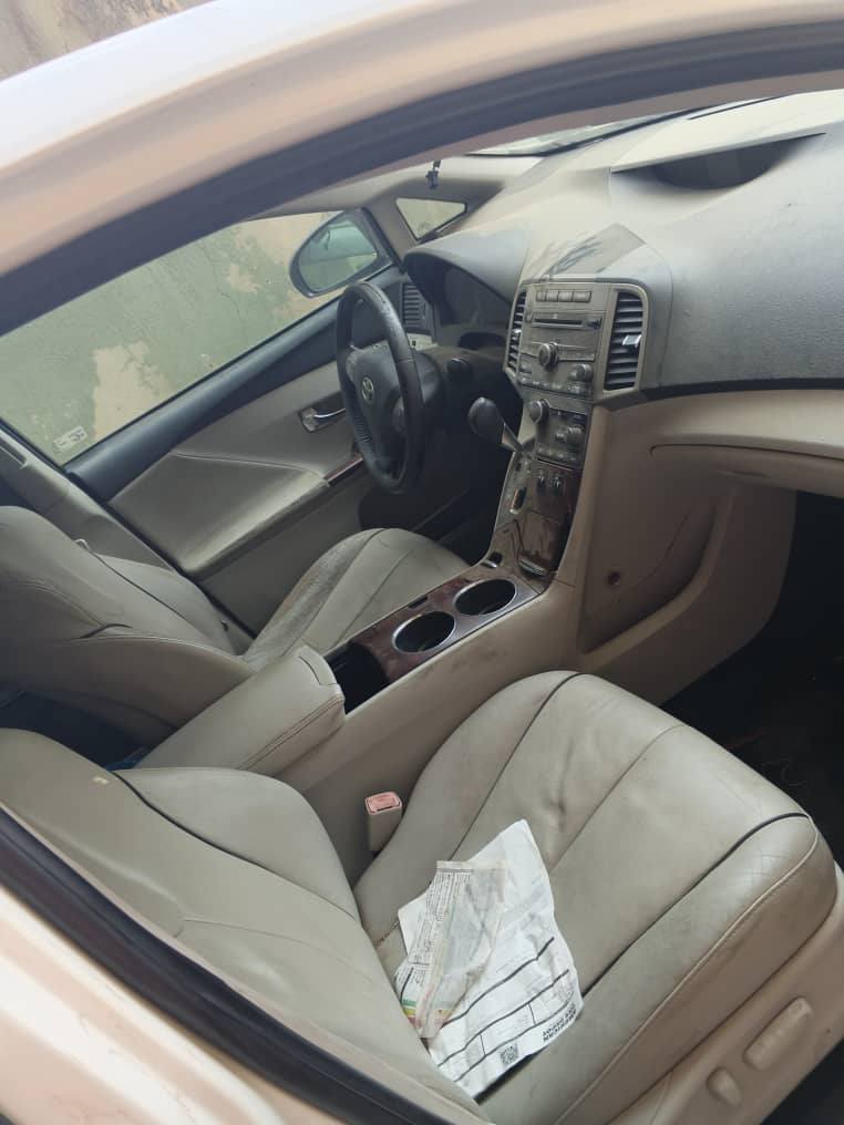 A picture of 2012 venza