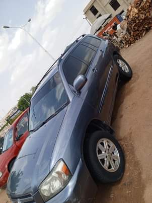 A picture of Toyota Highlander 05