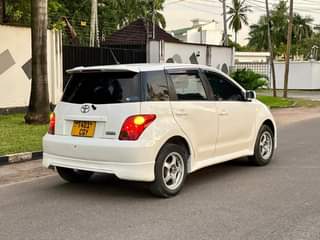 A picture of Toyota IST