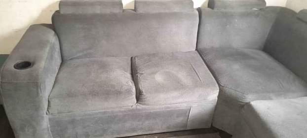 classifieds/furniture sofas