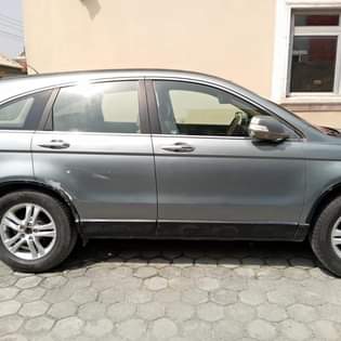 A picture of 2010 Honda CR V