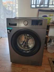 A picture of Hisense 9kgs washing machine for sell