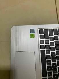 A picture of ASUS LAPTOP