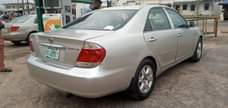 A picture of Toyota Camry 2004