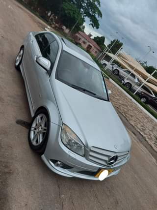 classifieds/cars mercedes