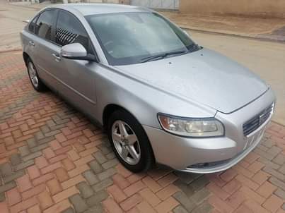 volvo s40