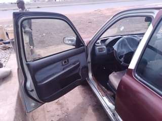 A picture of 2006 NISSAN MICRA 2 0