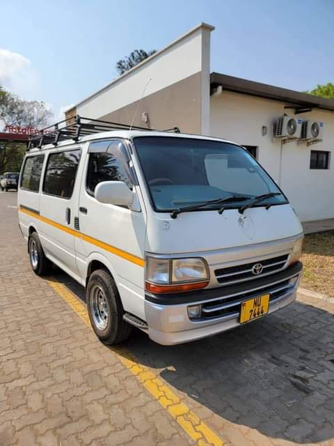 used toyota hiace