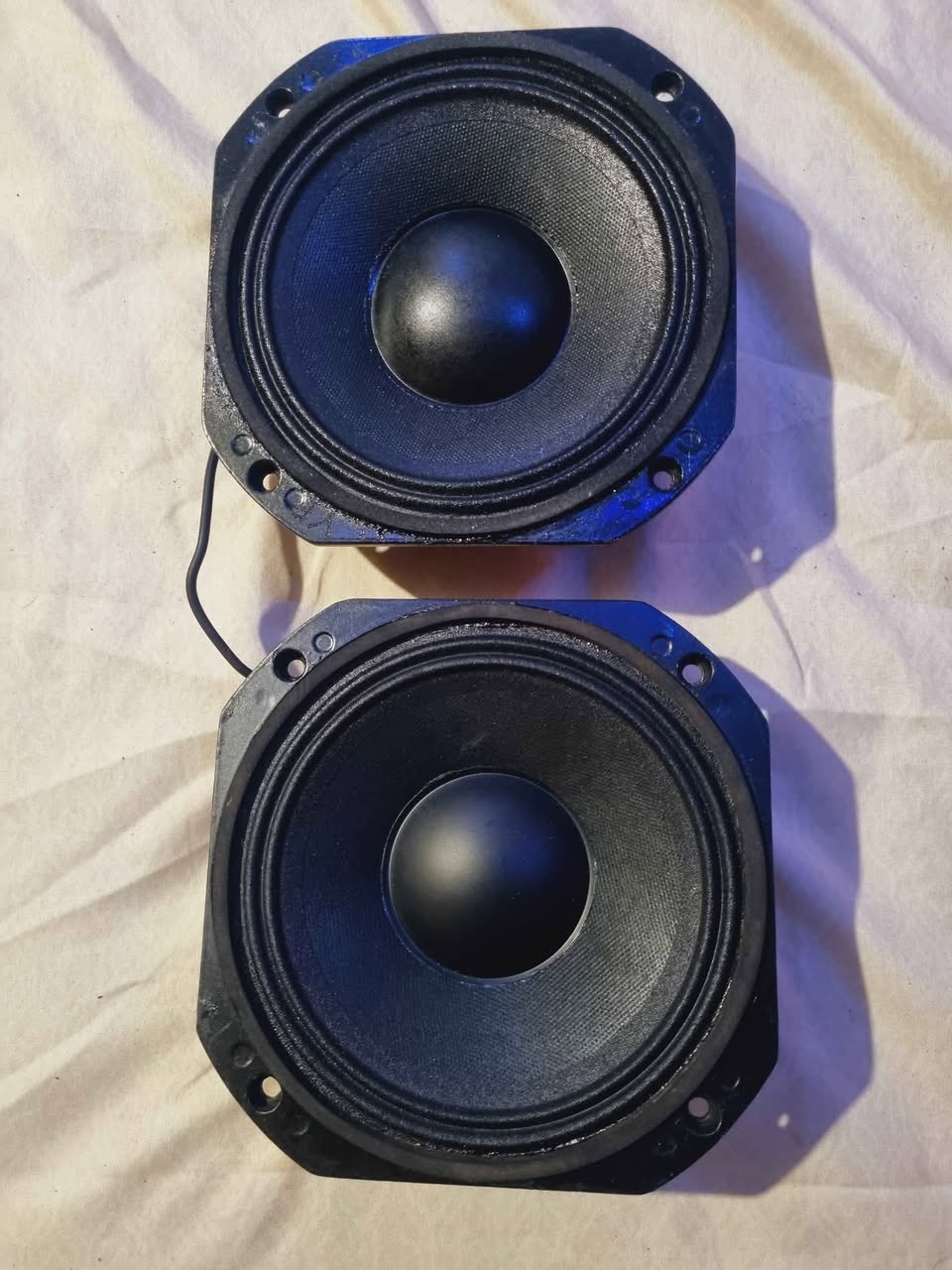 speakers