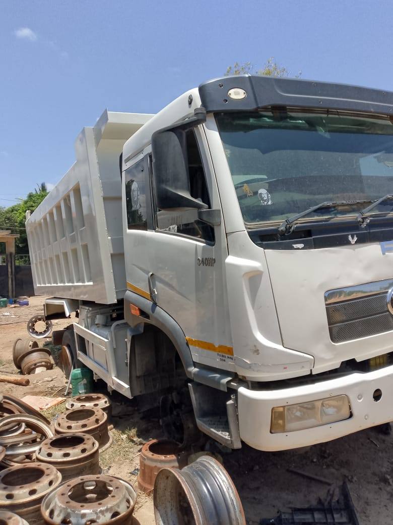 A picture of FAW TIPPER