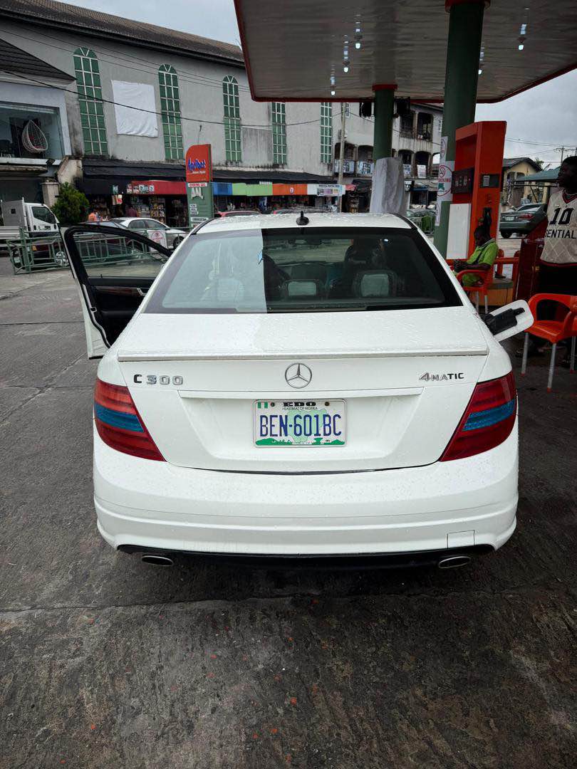A picture of  THIS 2009 BENZ C300 IS EXACTLY GRADE A BELGIUM