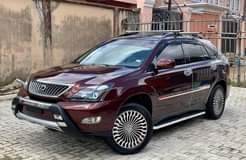A picture of 2 months used 2009 lexus Rx350