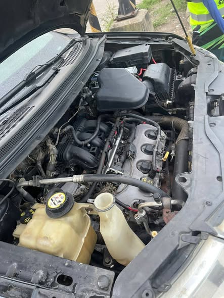 A picture of Registered Ford Edge 2010 buy and travel Price 5 5M