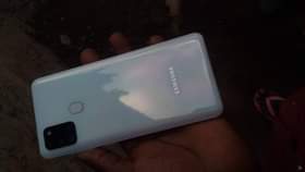 A picture of SAMSUNG A21